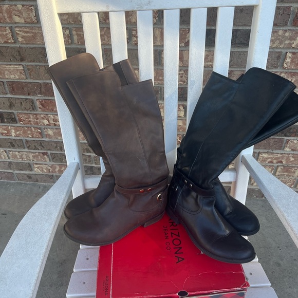 Arizona Jeans Co Boots. I’m selling both pair as a bundle deal - Picture 3 of 9